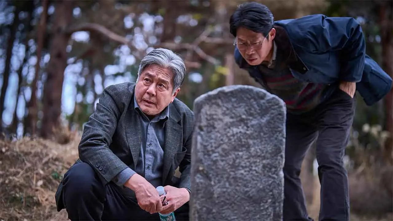 Quật Mộ Trùng Ma